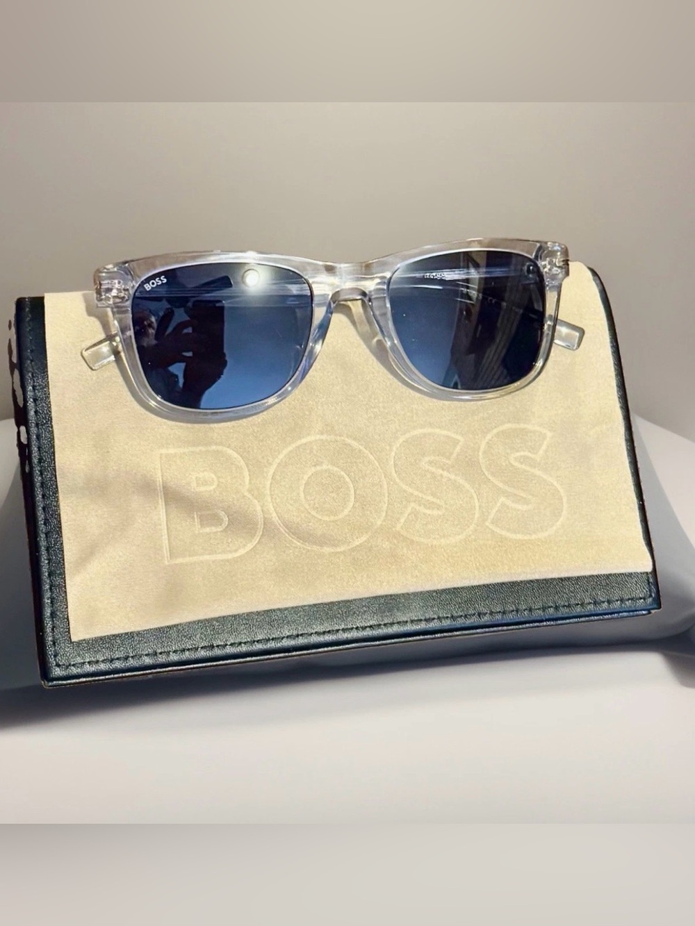 NEW Hugo BOSS Men's 55mm Square Full Rim Sunglasses Blue/Grey Blue Tinted +Case